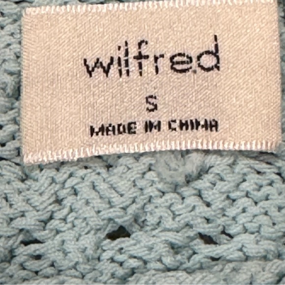 Wilfred Light Blue Knit Crop Top Size Small - Picture 3 of 9